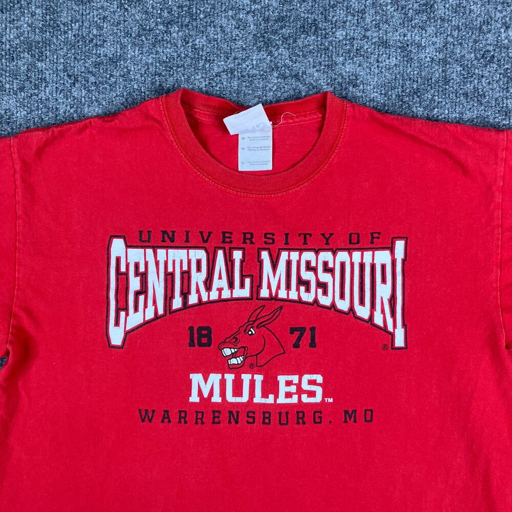 NAS T-Shirt Mens Size M Red Central Missouri Mules Graphic Tee Vintage Style